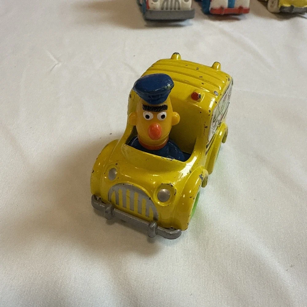 1981 SESAME STREET‎ DIE CAST CARS Big Bird Cookie Monster Playskool Muppets 12